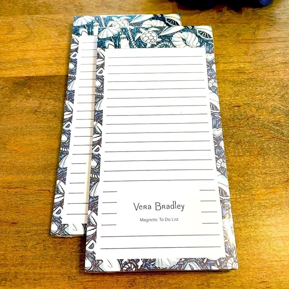 VERA BRADLEY Magnetic To Do List - Picture 4 of 4